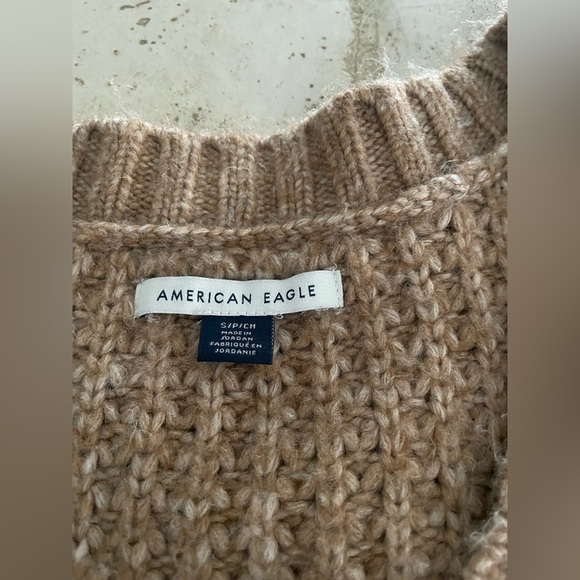 Quince Ivory Mock Neck & AE Whoa So Cozy V-Neck Oversized Sweater - Picture 10 of 16